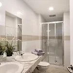 فيلة La Rinconera بلايا بلانكا