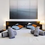 فيلة La Rinconera بلايا بلانكا